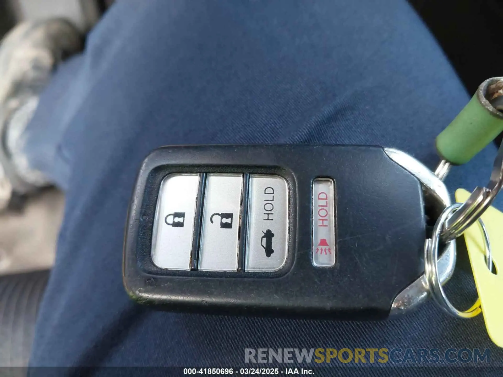 11 Photograph of a damaged car 1HGCV1F16KA067625 HONDA ACCORD 2019