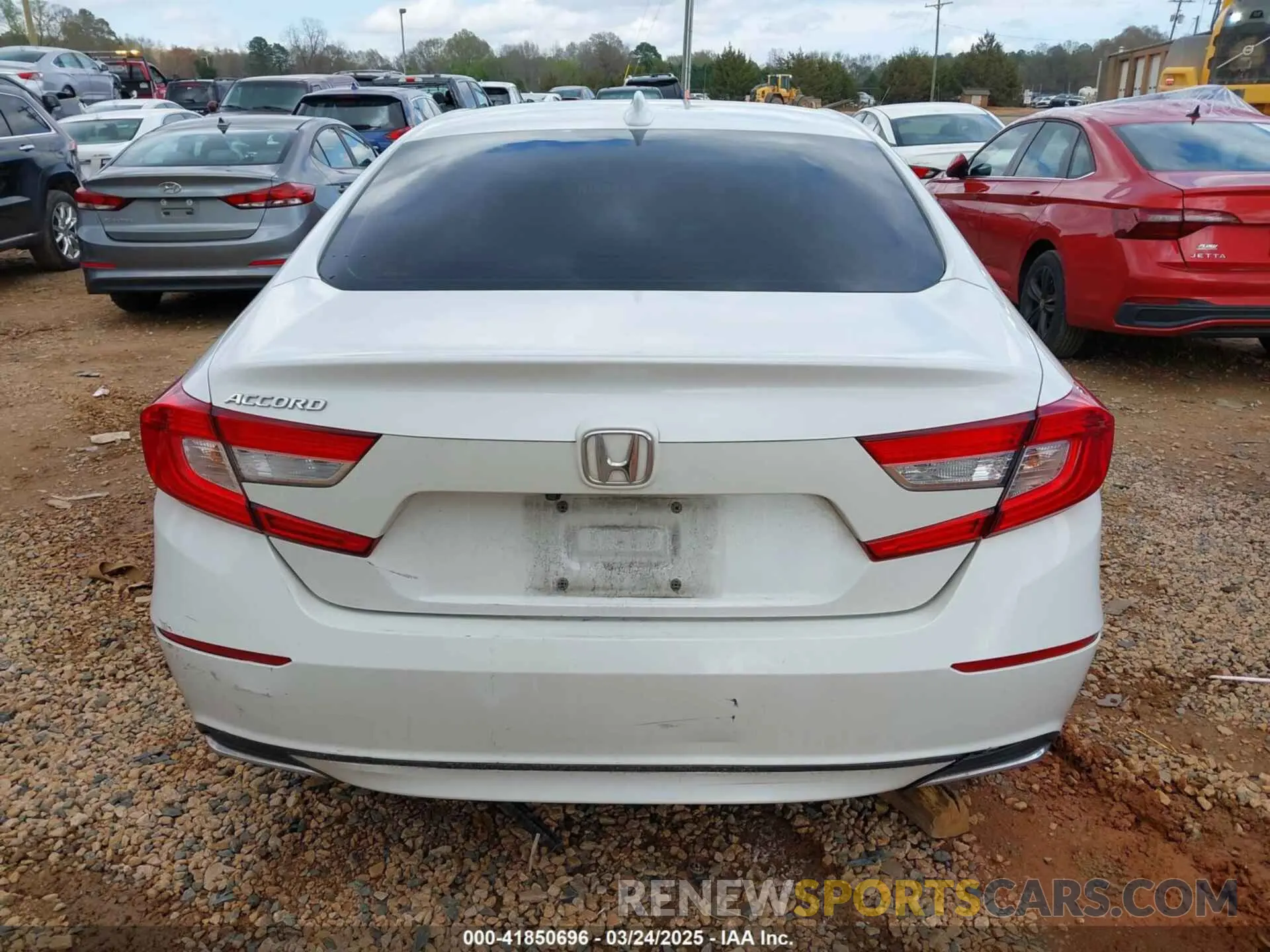 16 Photograph of a damaged car 1HGCV1F16KA067625 HONDA ACCORD 2019