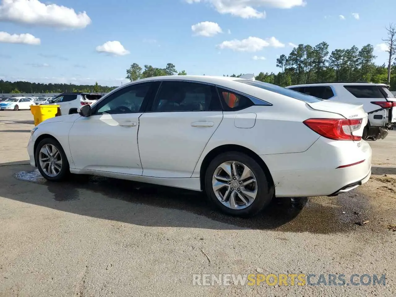 2 Photograph of a damaged car 1HGCV1F16KA092475 HONDA ACCORD 2019