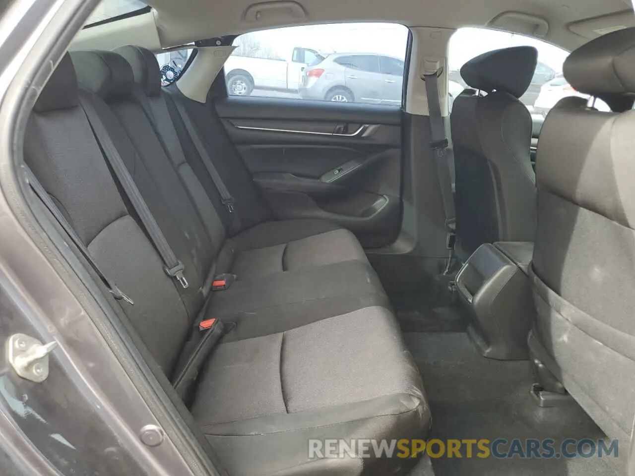 10 Photograph of a damaged car 1HGCV1F16KA099068 HONDA ACCORD 2019