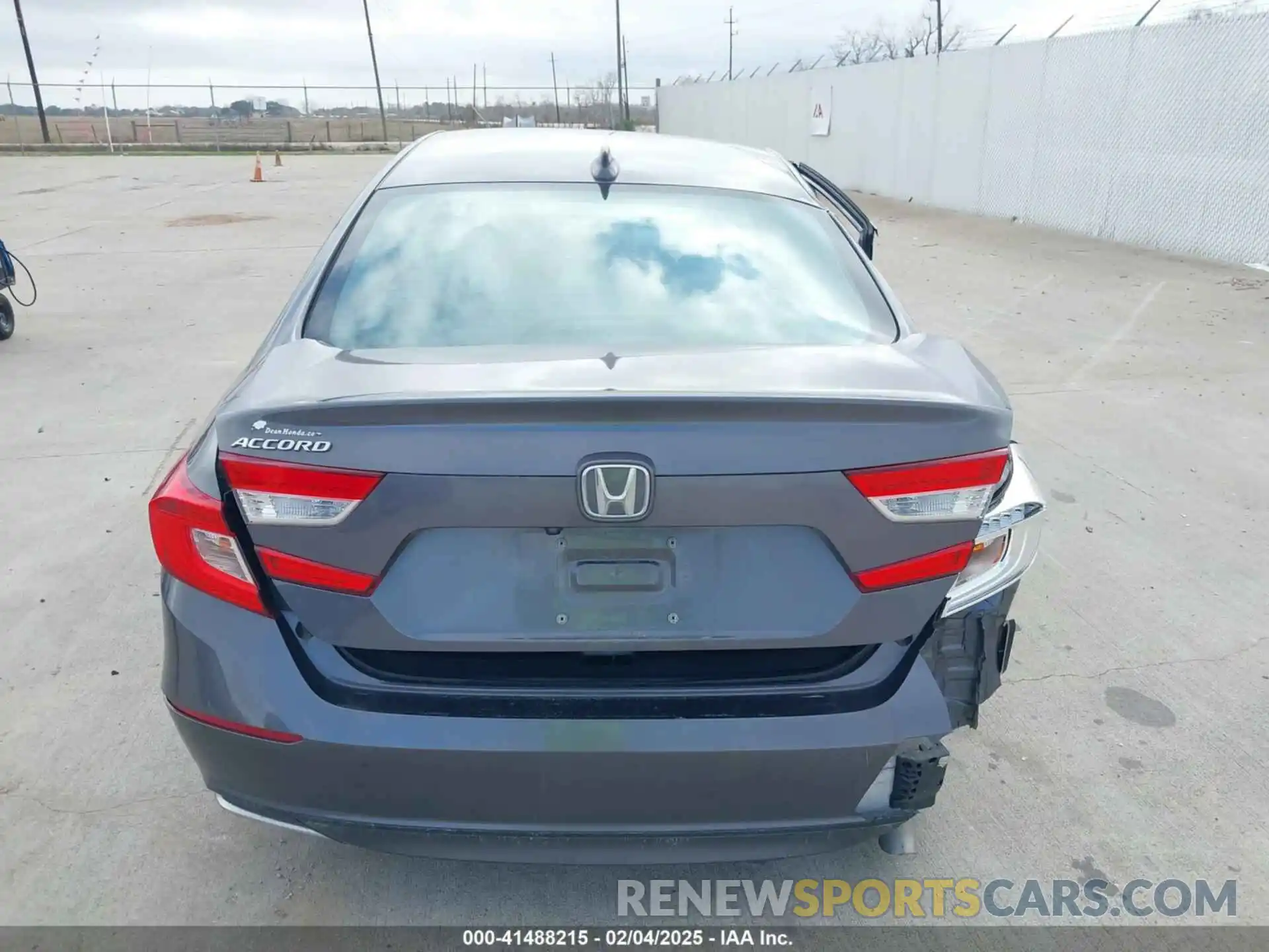 16 Photograph of a damaged car 1HGCV1F16KA125300 HONDA ACCORD 2019