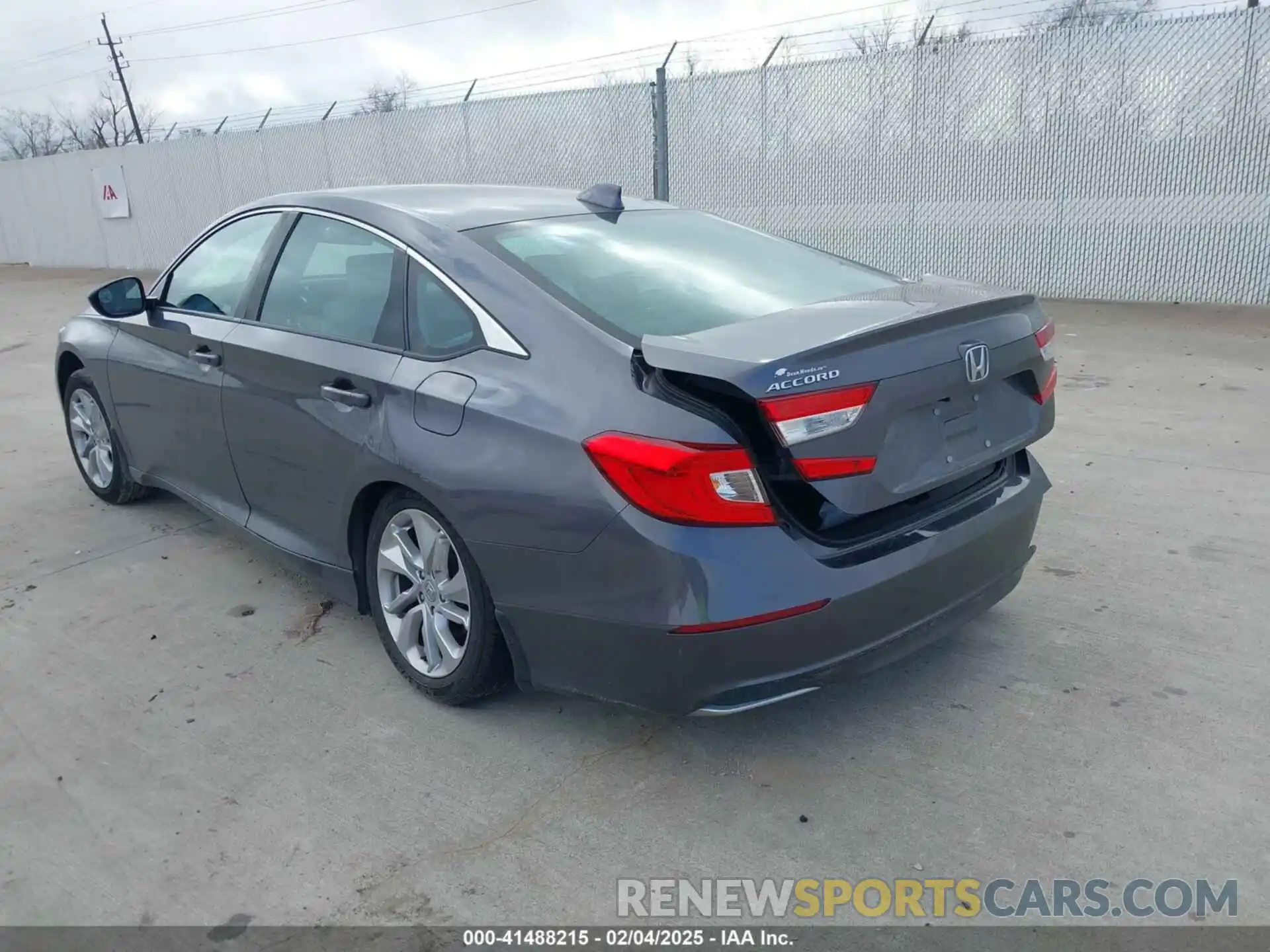 3 Photograph of a damaged car 1HGCV1F16KA125300 HONDA ACCORD 2019