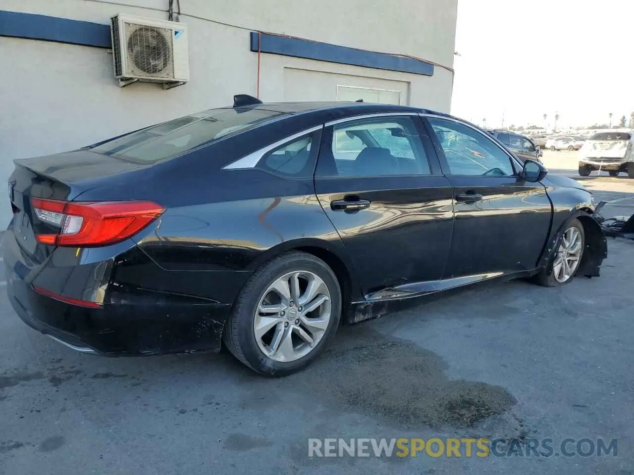 3 Photograph of a damaged car 1HGCV1F16KA137639 HONDA ACCORD 2019