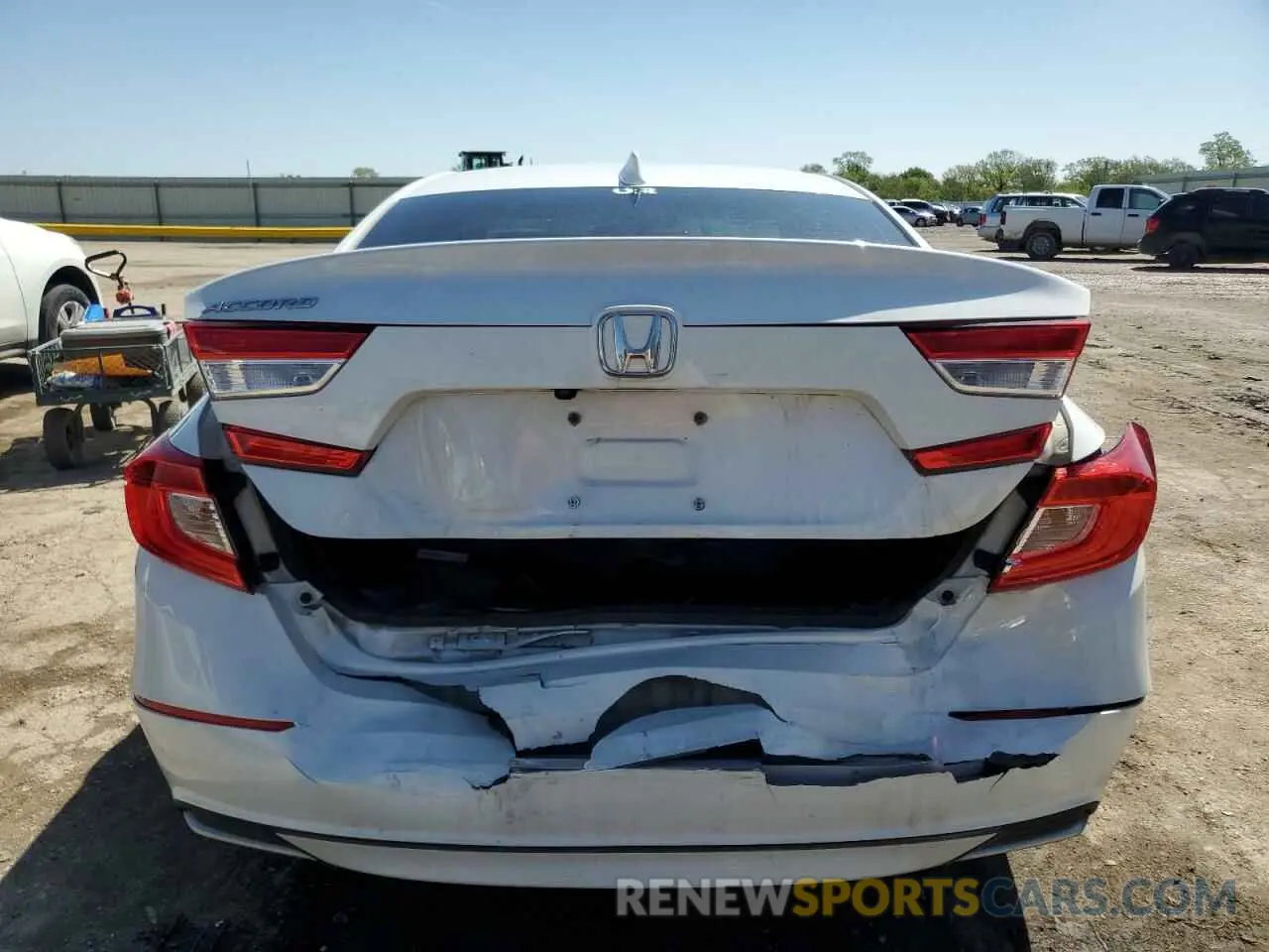 6 Photograph of a damaged car 1HGCV1F17KA108621 HONDA ACCORD 2019