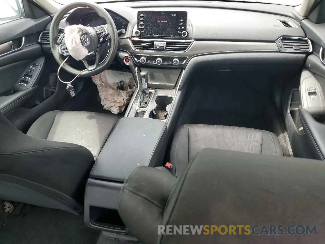 8 Photograph of a damaged car 1HGCV1F17KA158015 HONDA ACCORD 2019