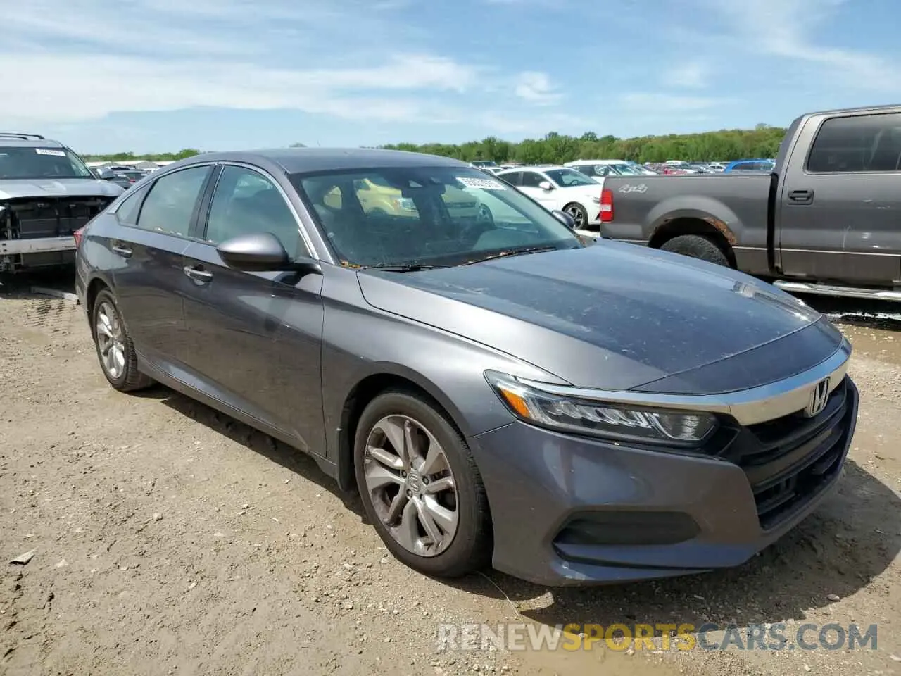 4 Photograph of a damaged car 1HGCV1F18KA026333 HONDA ACCORD 2019