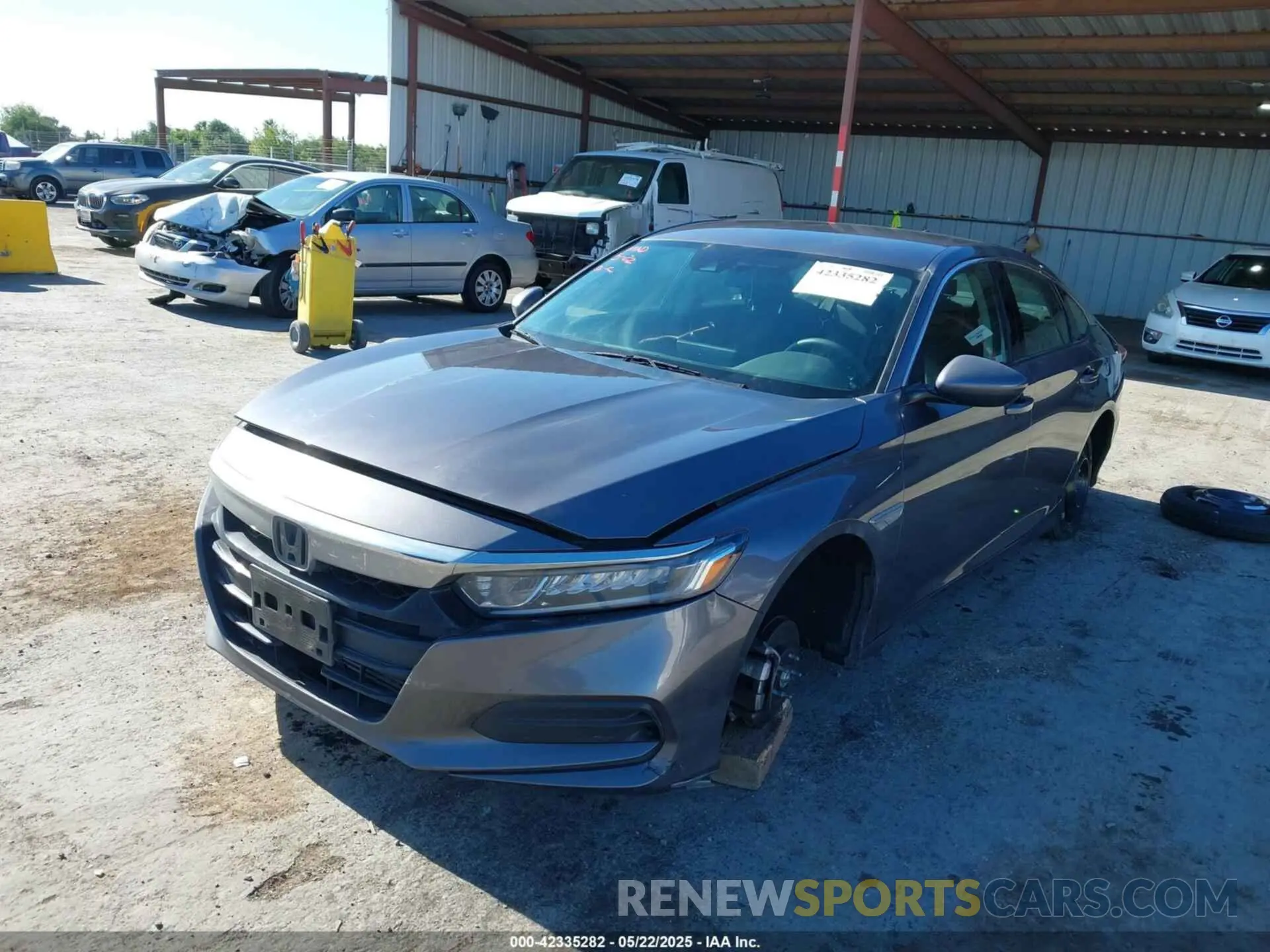 2 Photograph of a damaged car 1HGCV1F18KA043679 HONDA ACCORD 2019