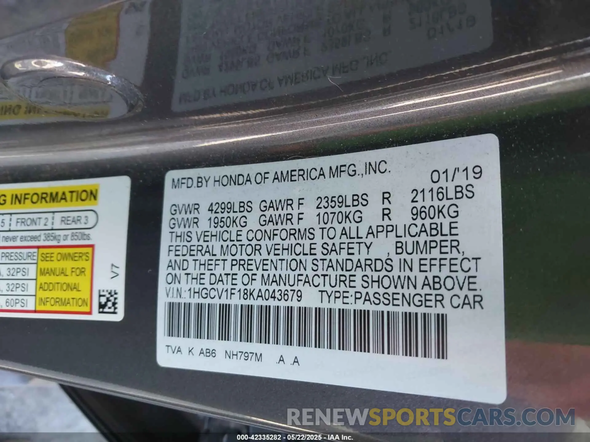 9 Photograph of a damaged car 1HGCV1F18KA043679 HONDA ACCORD 2019