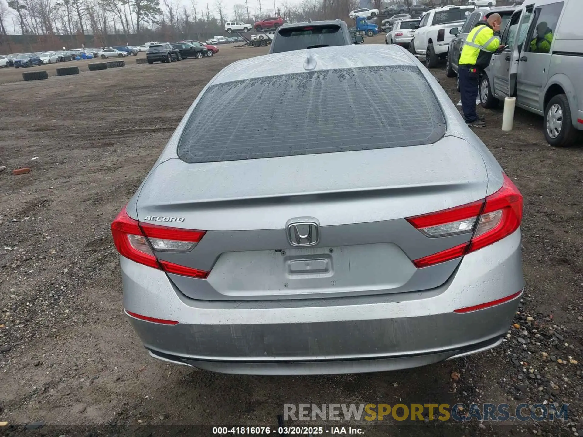 16 Photograph of a damaged car 1HGCV1F18KA150571 HONDA ACCORD 2019