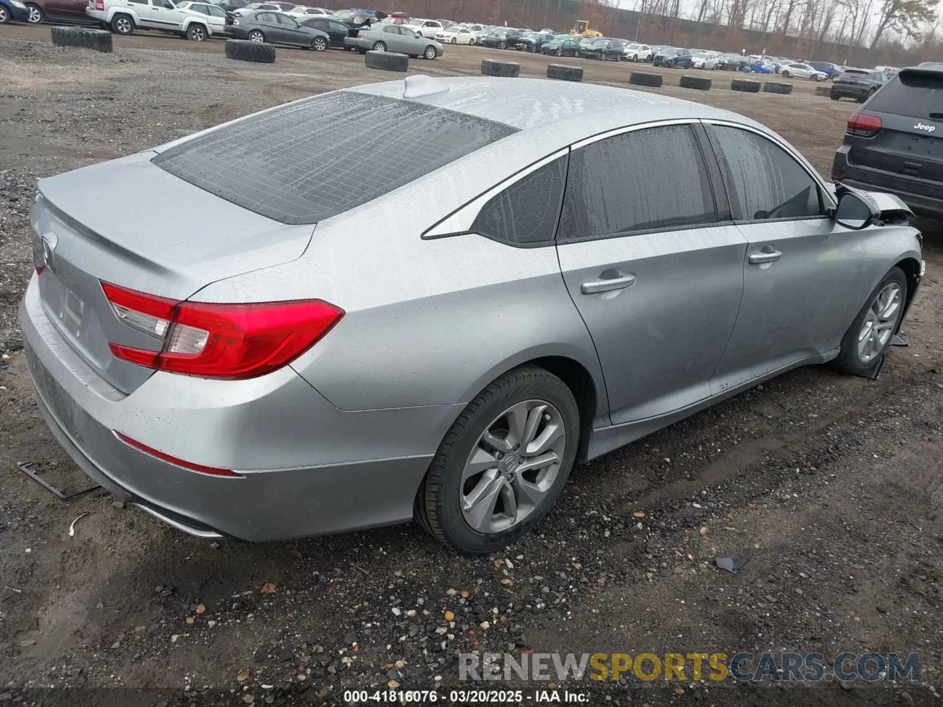 4 Photograph of a damaged car 1HGCV1F18KA150571 HONDA ACCORD 2019
