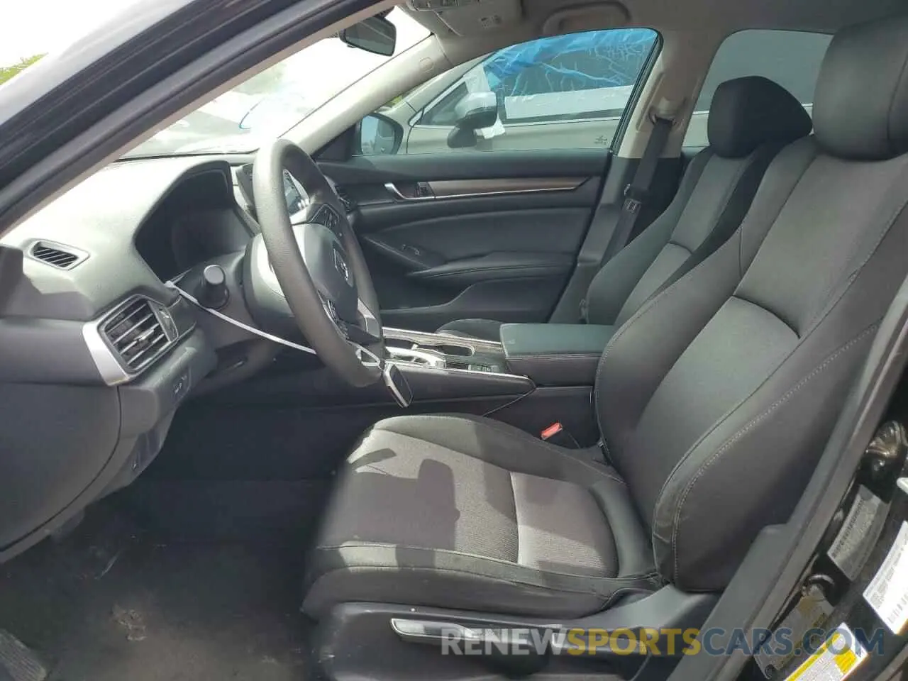 7 Photograph of a damaged car 1HGCV1F18KA163840 HONDA ACCORD 2019