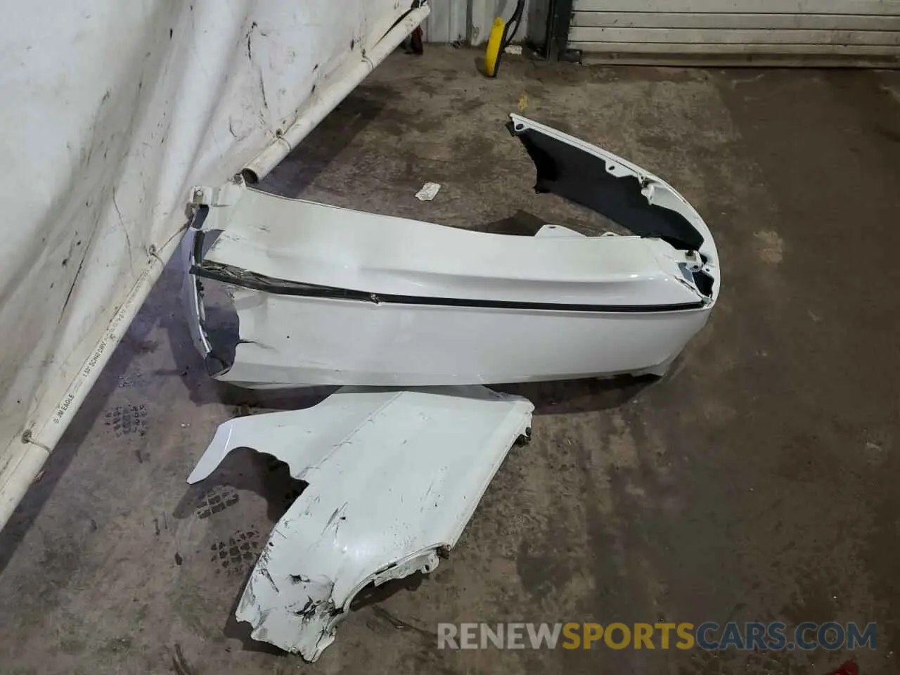 12 Photograph of a damaged car 1HGCV1F19KA010304 HONDA ACCORD 2019