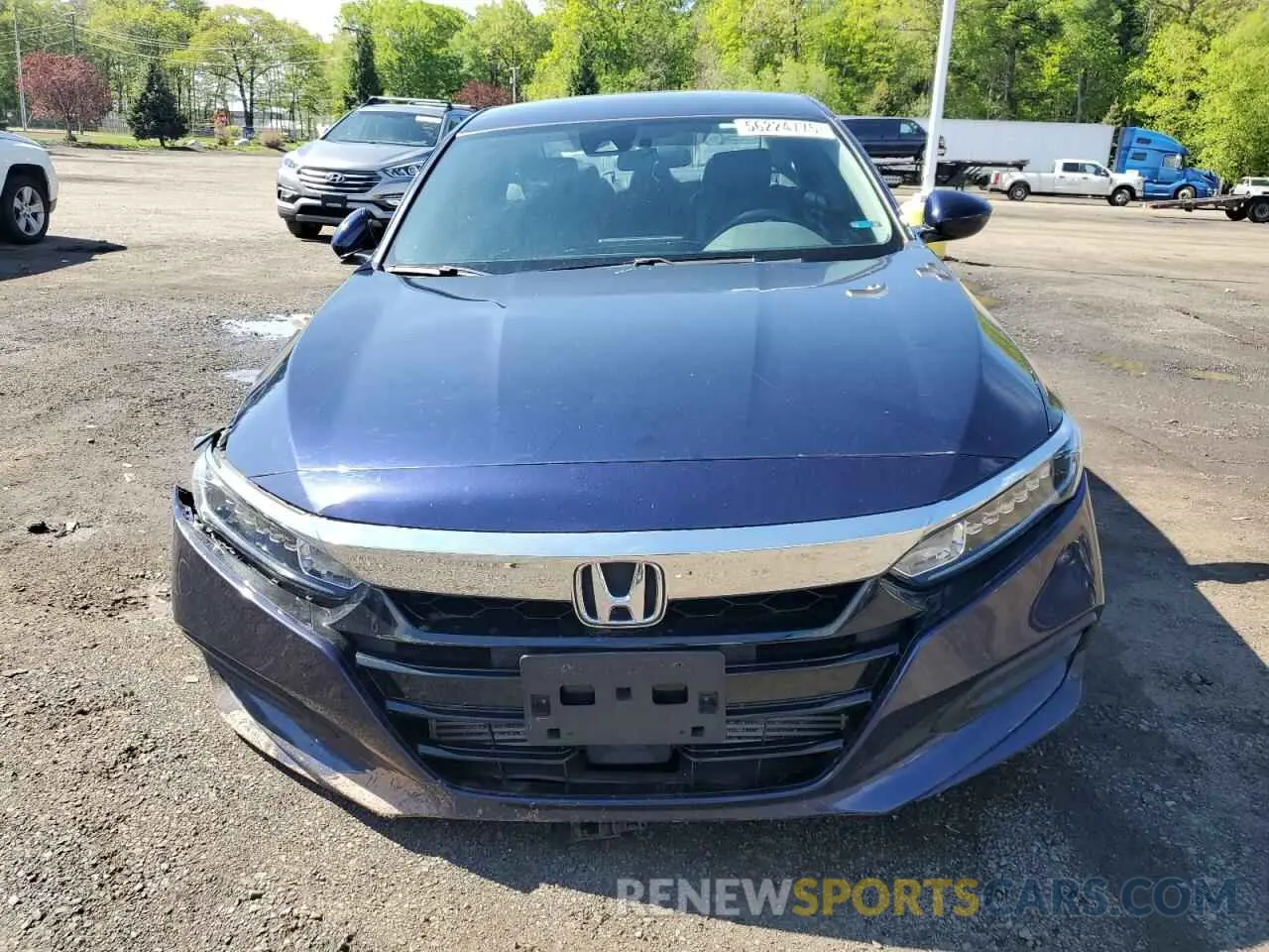 5 Photograph of a damaged car 1HGCV1F19KA032030 HONDA ACCORD 2019