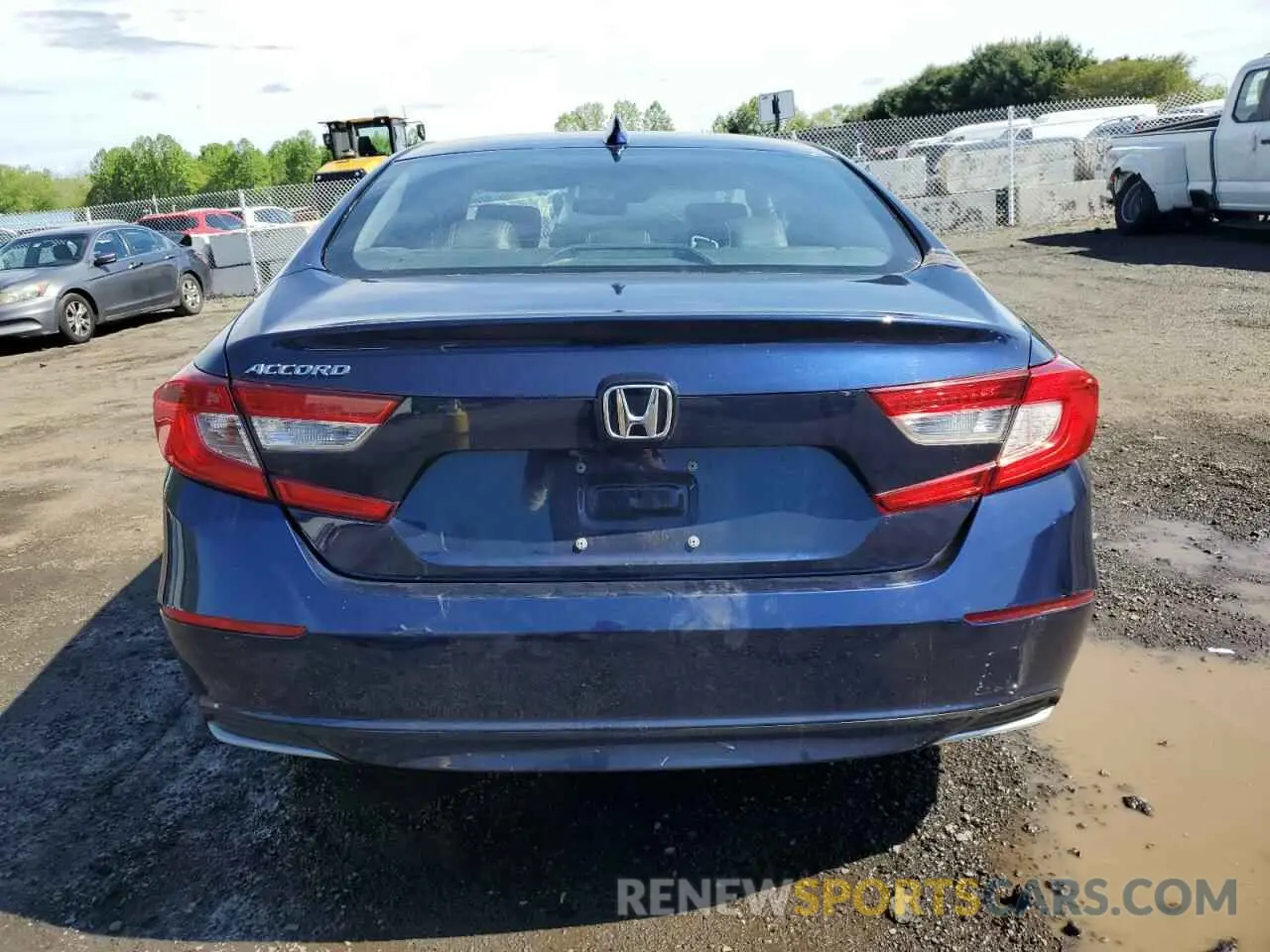 6 Photograph of a damaged car 1HGCV1F19KA032030 HONDA ACCORD 2019