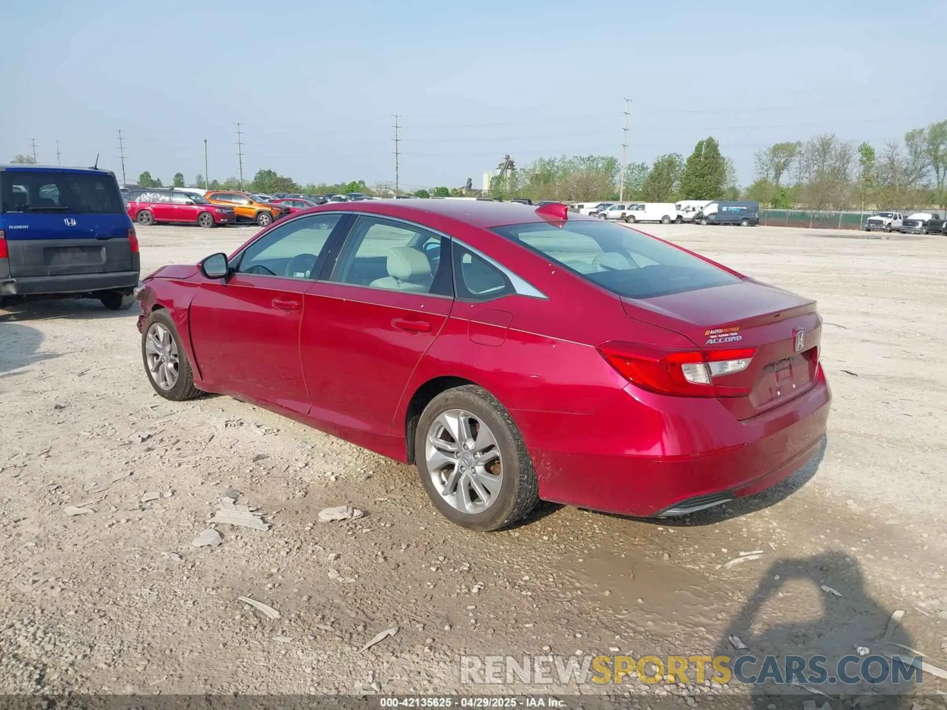 3 Photograph of a damaged car 1HGCV1F19KA083270 HONDA ACCORD 2019