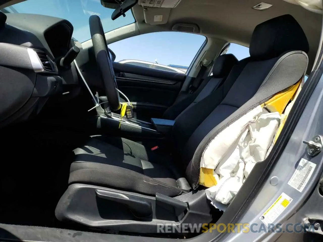7 Photograph of a damaged car 1HGCV1F19KA100035 HONDA ACCORD 2019