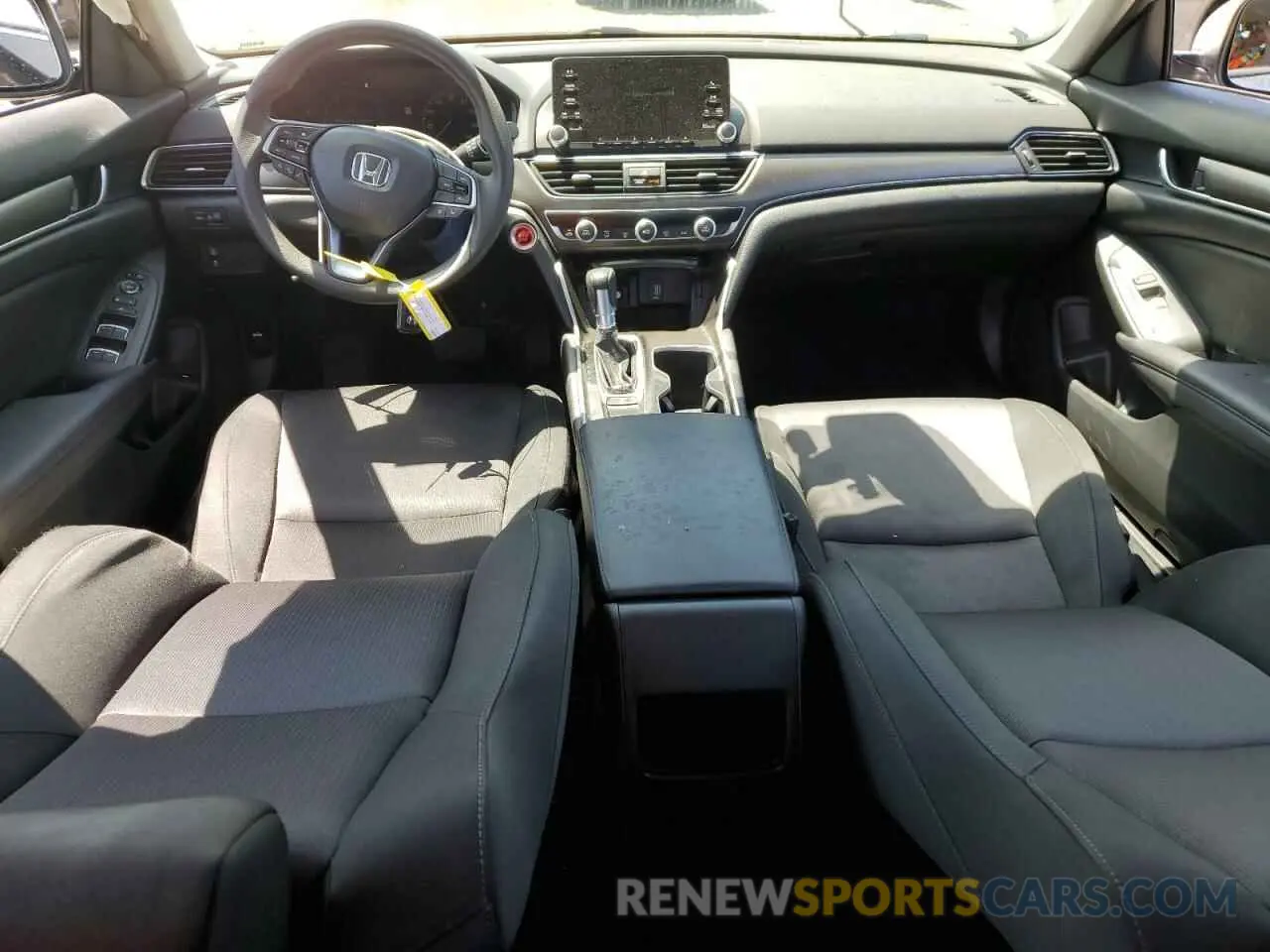8 Photograph of a damaged car 1HGCV1F19KA100035 HONDA ACCORD 2019