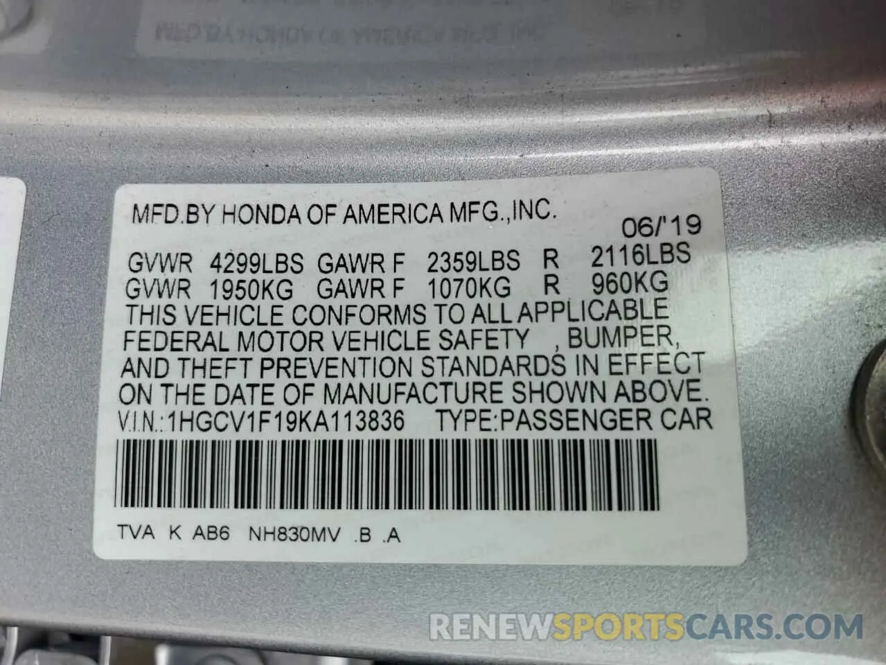 13 Photograph of a damaged car 1HGCV1F19KA113836 HONDA ACCORD 2019