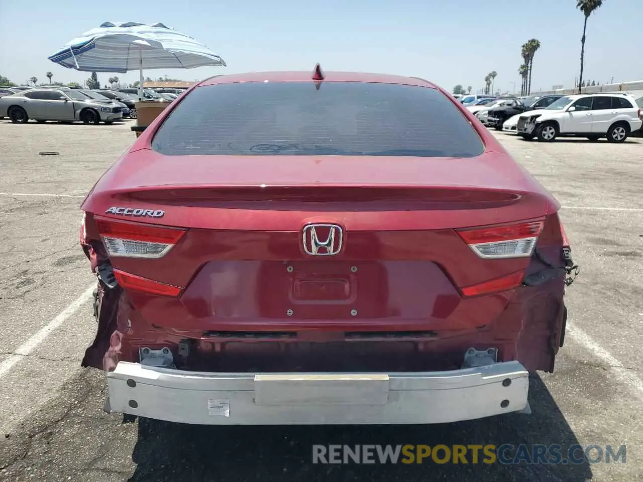 6 Photograph of a damaged car 1HGCV1F19KA114405 HONDA ACCORD 2019