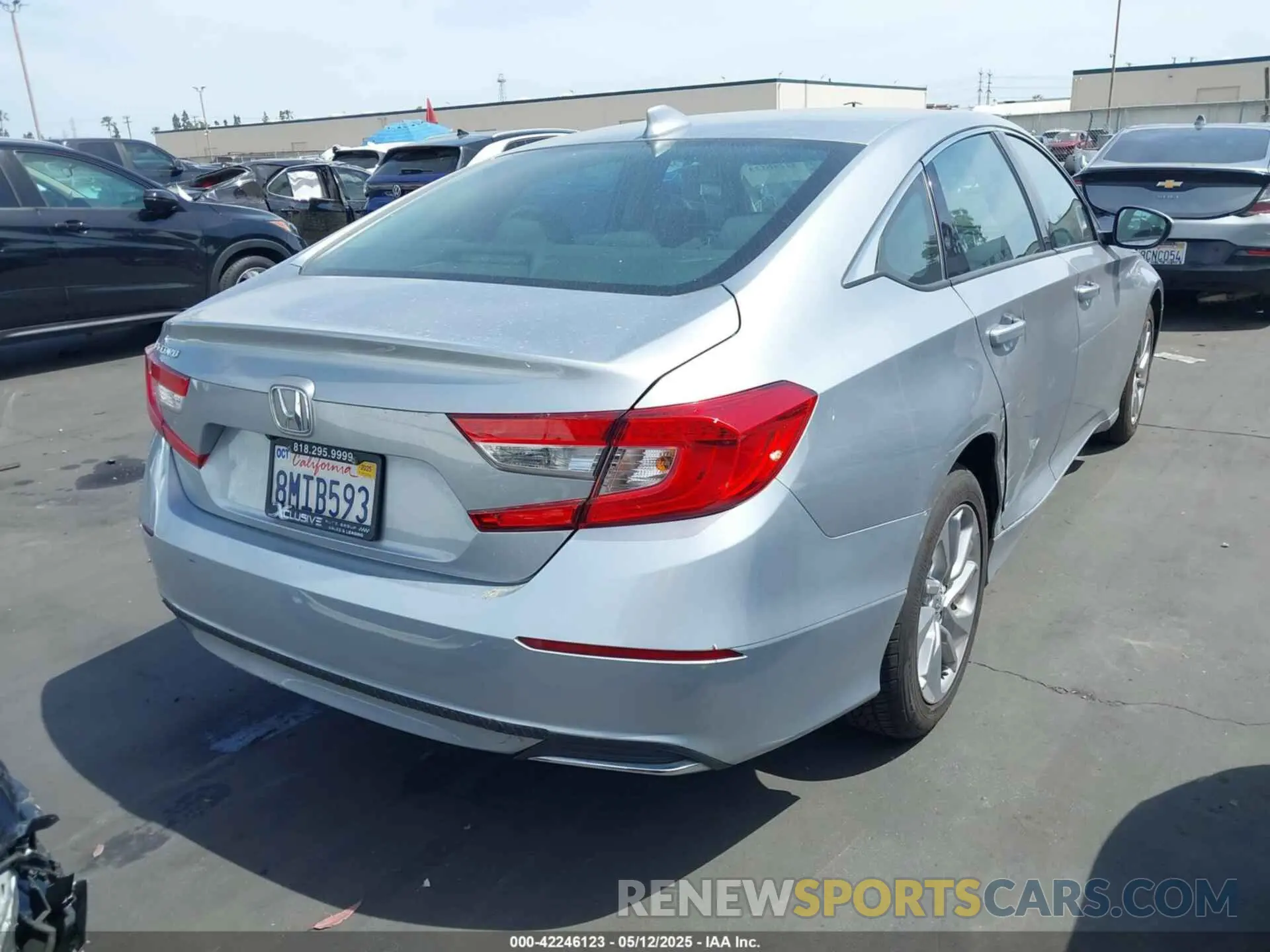 4 Photograph of a damaged car 1HGCV1F19KA120169 HONDA ACCORD 2019