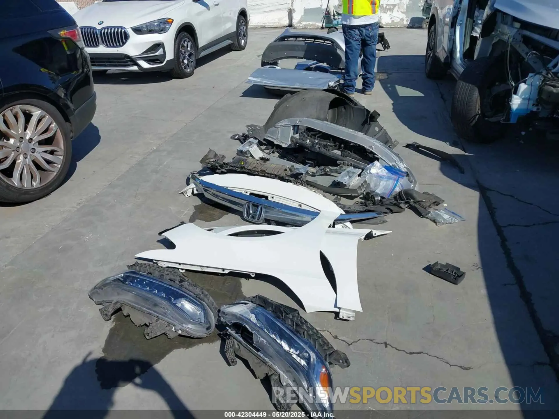 12 Photograph of a damaged car 1HGCV1F19KA142916 HONDA ACCORD 2019