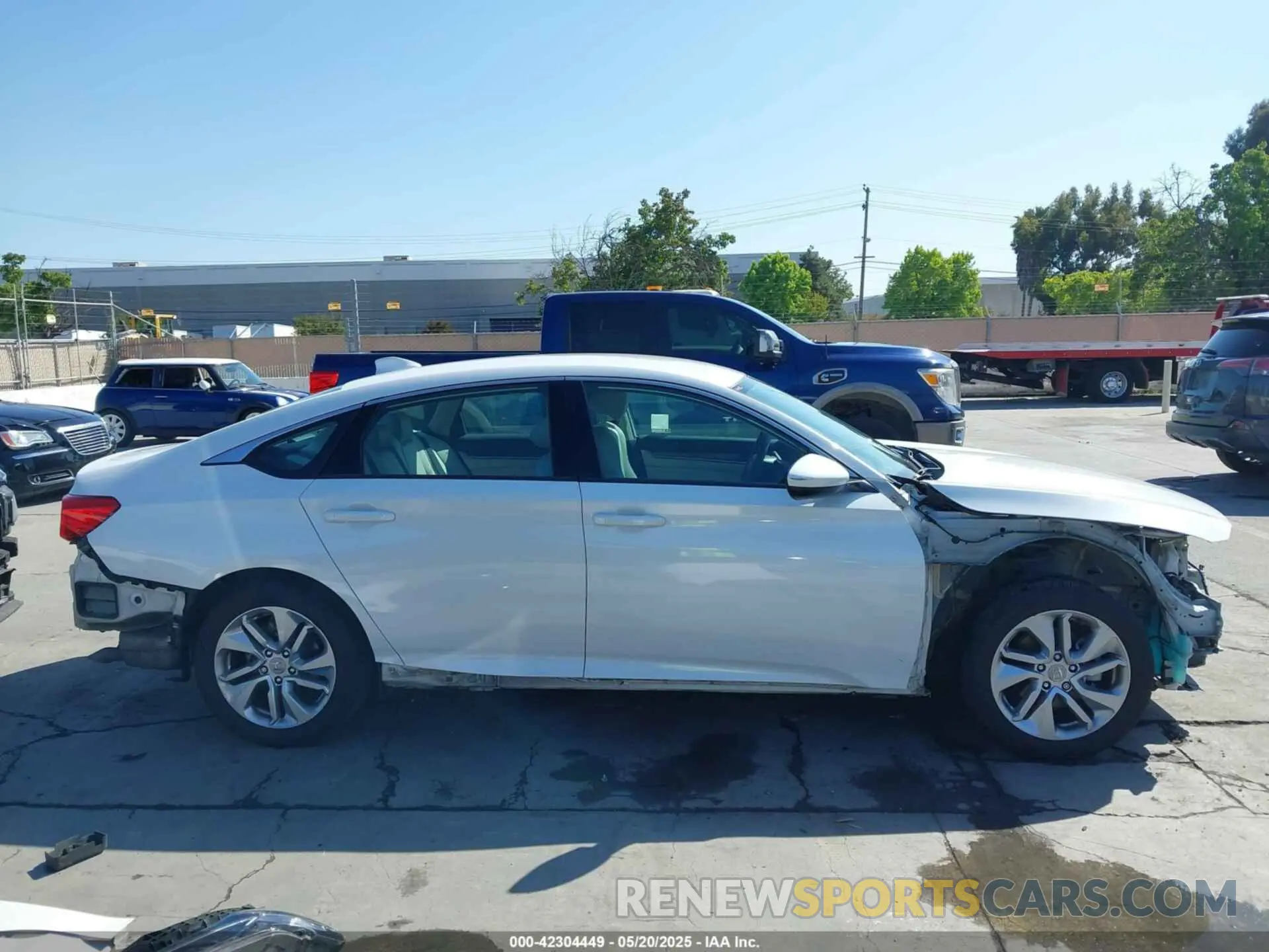 14 Photograph of a damaged car 1HGCV1F19KA142916 HONDA ACCORD 2019