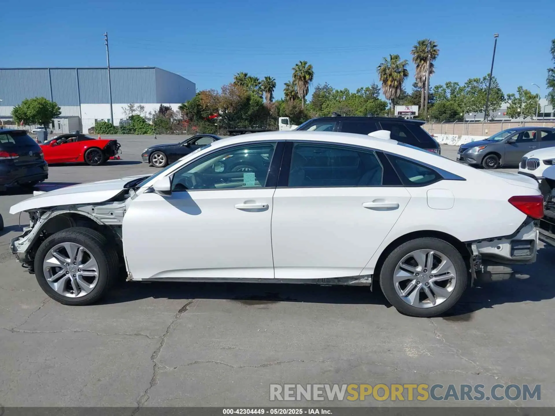 15 Photograph of a damaged car 1HGCV1F19KA142916 HONDA ACCORD 2019