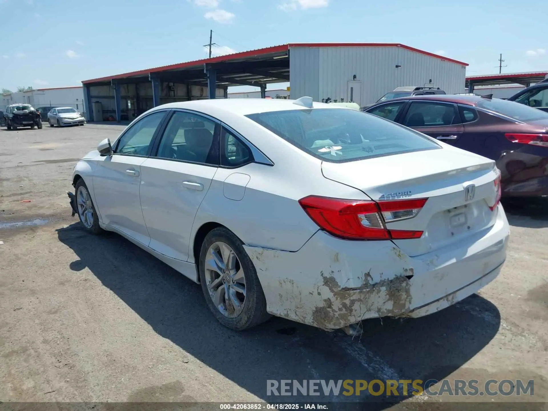 3 Photograph of a damaged car 1HGCV1F1XKA007542 HONDA ACCORD 2019