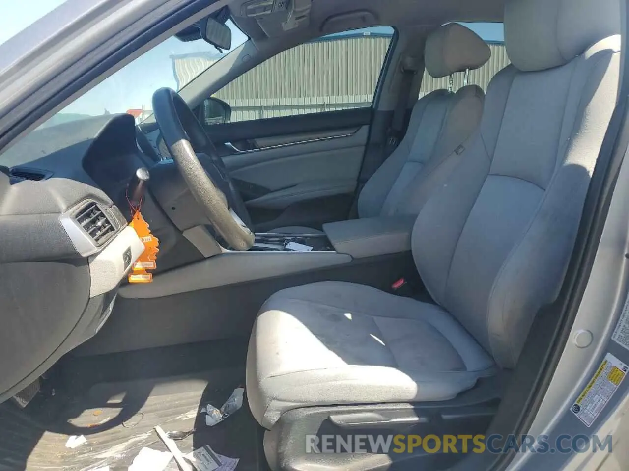 7 Photograph of a damaged car 1HGCV1F1XKA041643 HONDA ACCORD 2019
