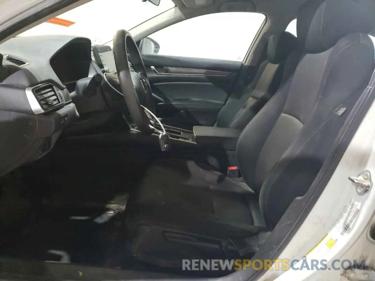 7 Photograph of a damaged car 1HGCV1F1XKA042999 HONDA ACCORD 2019