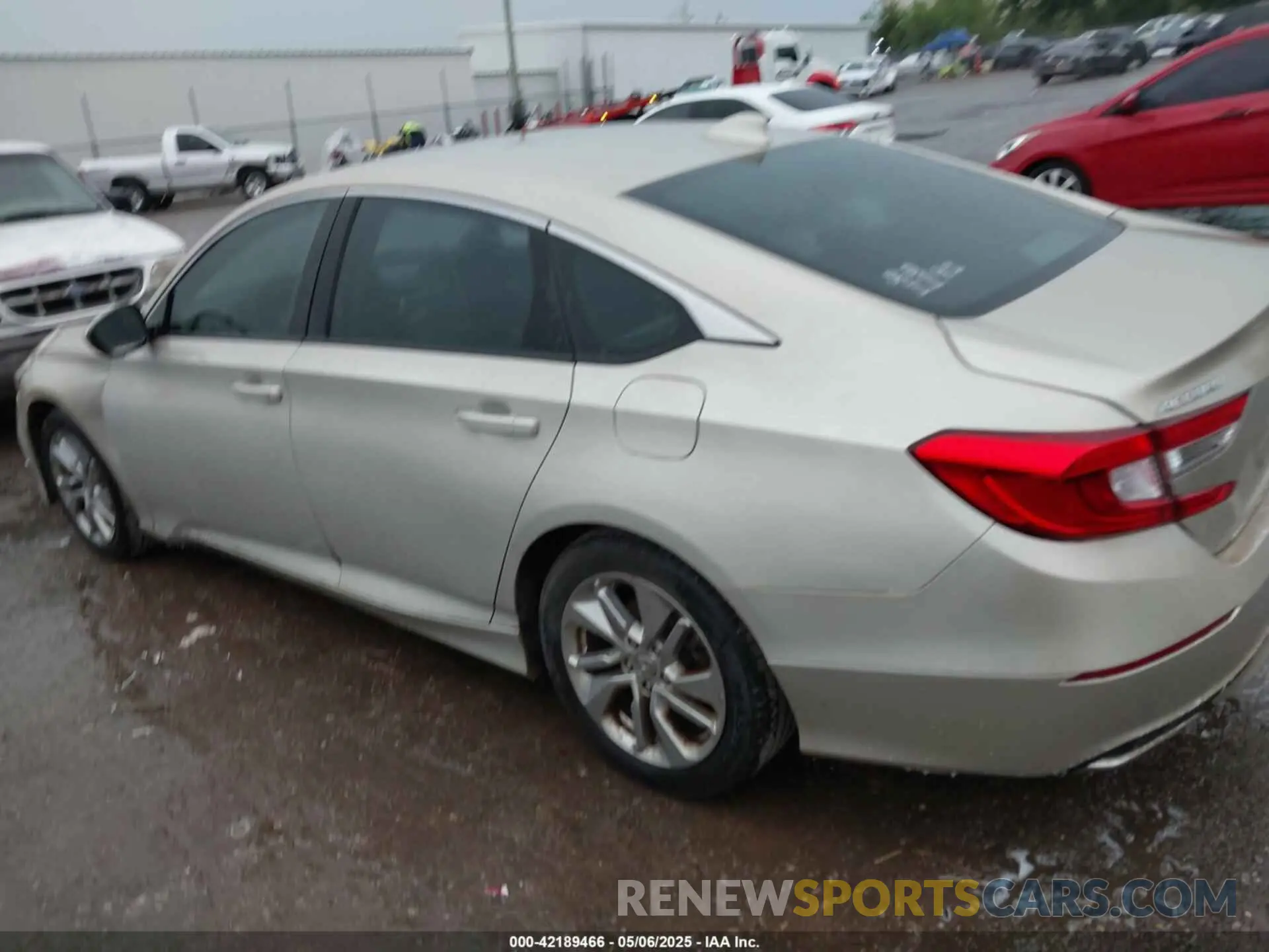 14 Photograph of a damaged car 1HGCV1F1XKA082614 HONDA ACCORD 2019