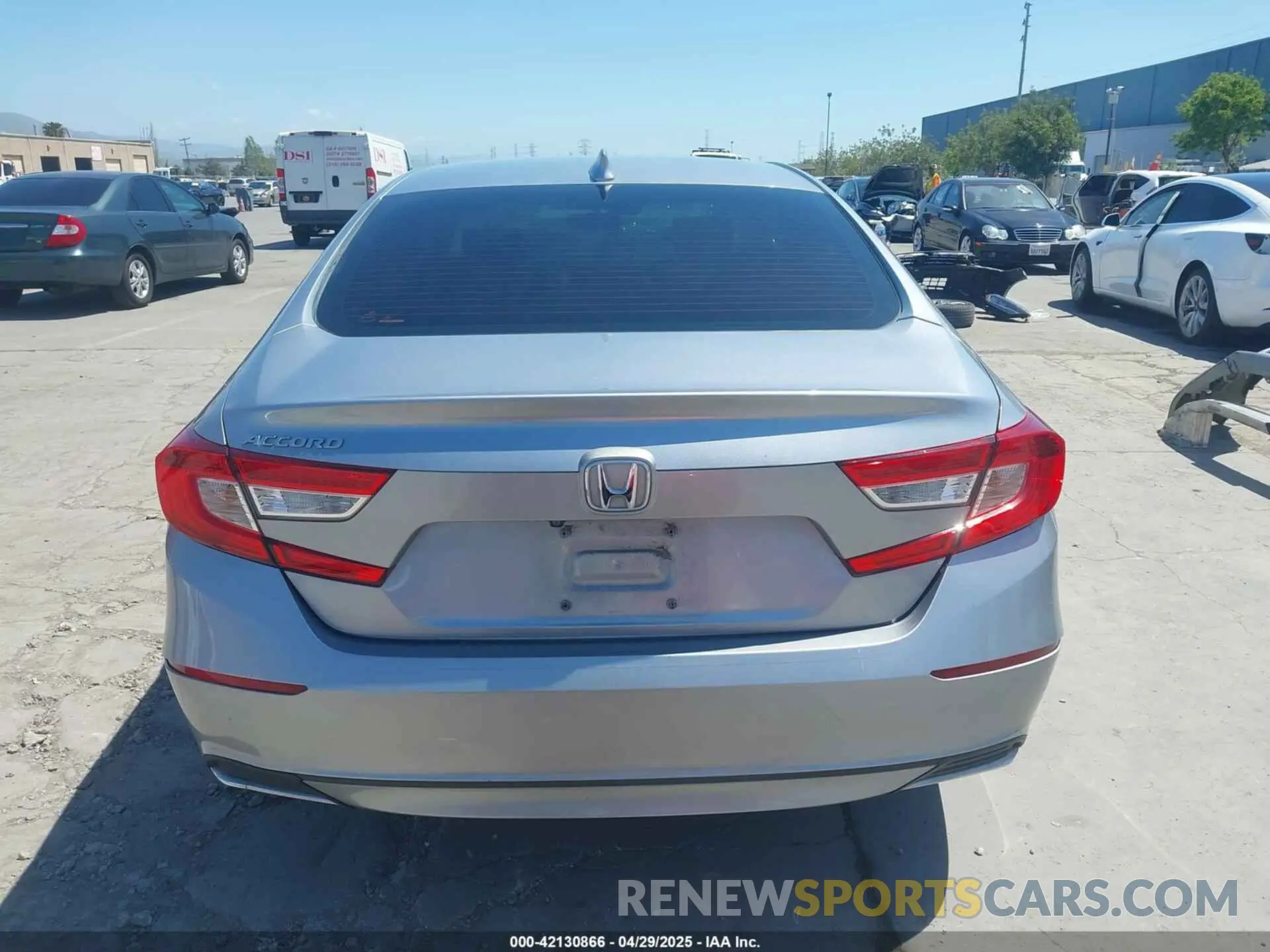 17 Photograph of a damaged car 1HGCV1F1XKA092950 HONDA ACCORD 2019