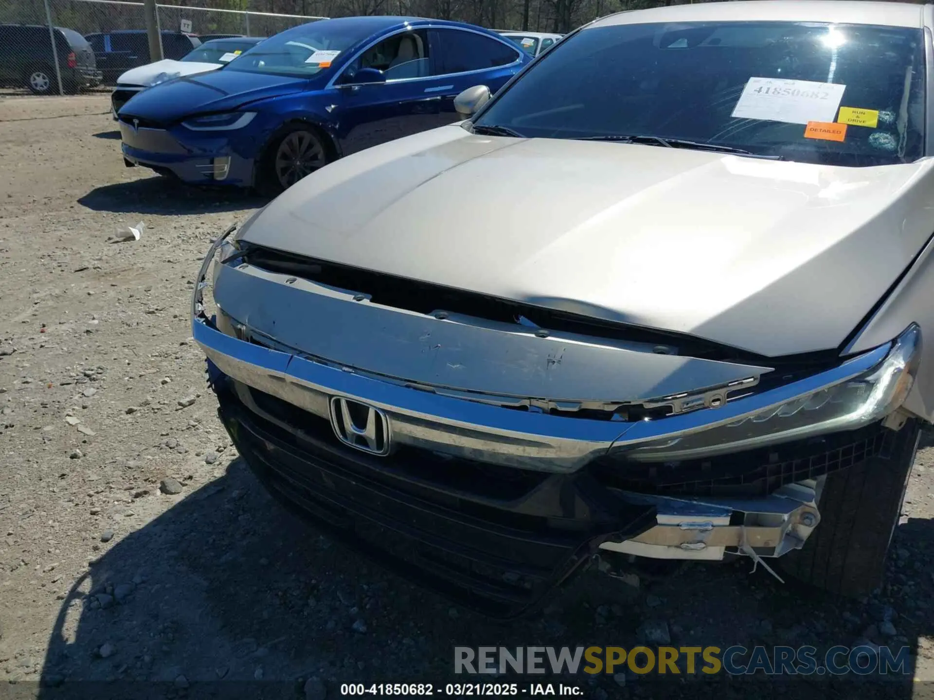 6 Photograph of a damaged car 1HGCV1F1XKA093581 HONDA ACCORD 2019