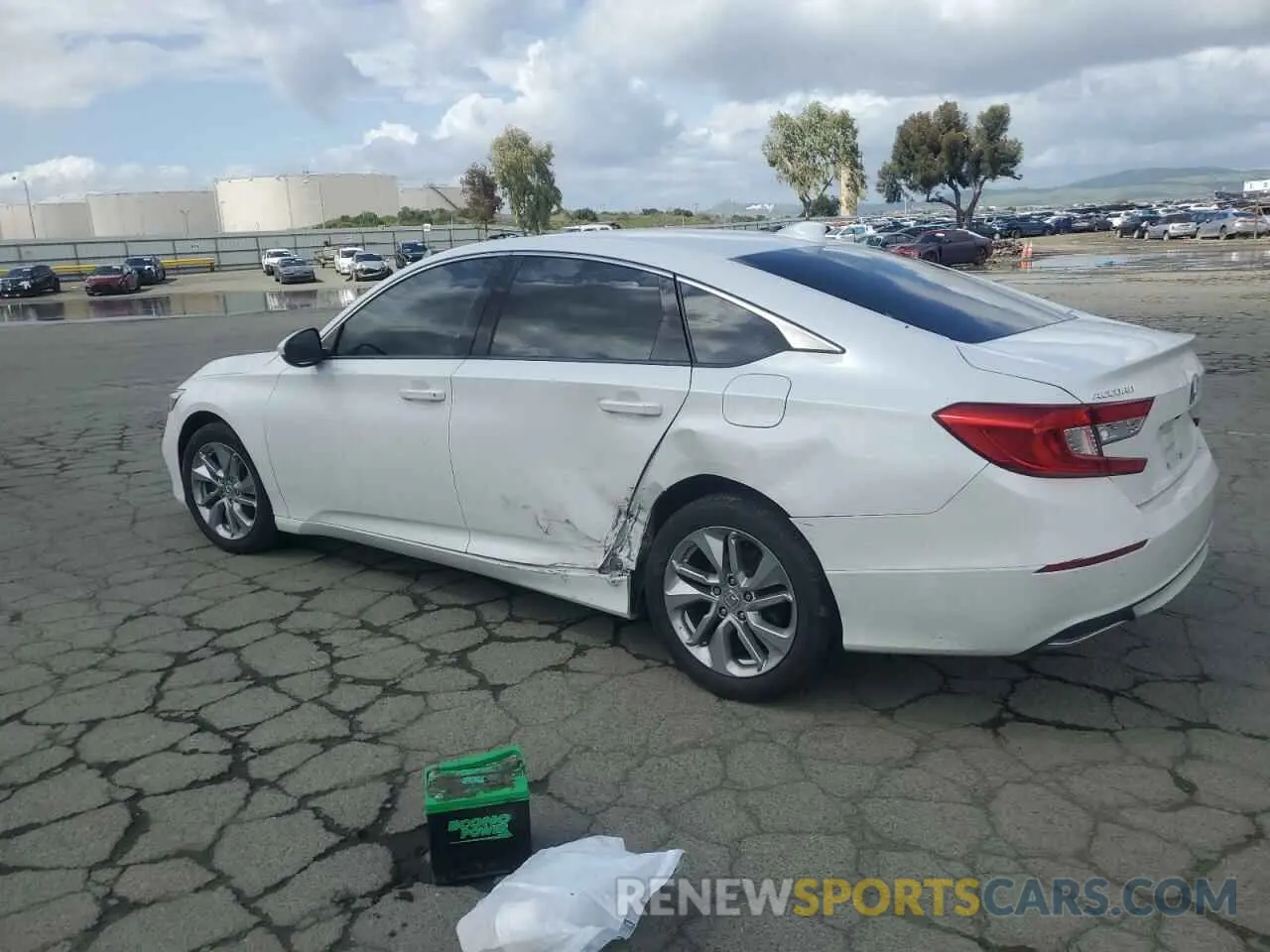 2 Photograph of a damaged car 1HGCV1F1XKA108581 HONDA ACCORD 2019