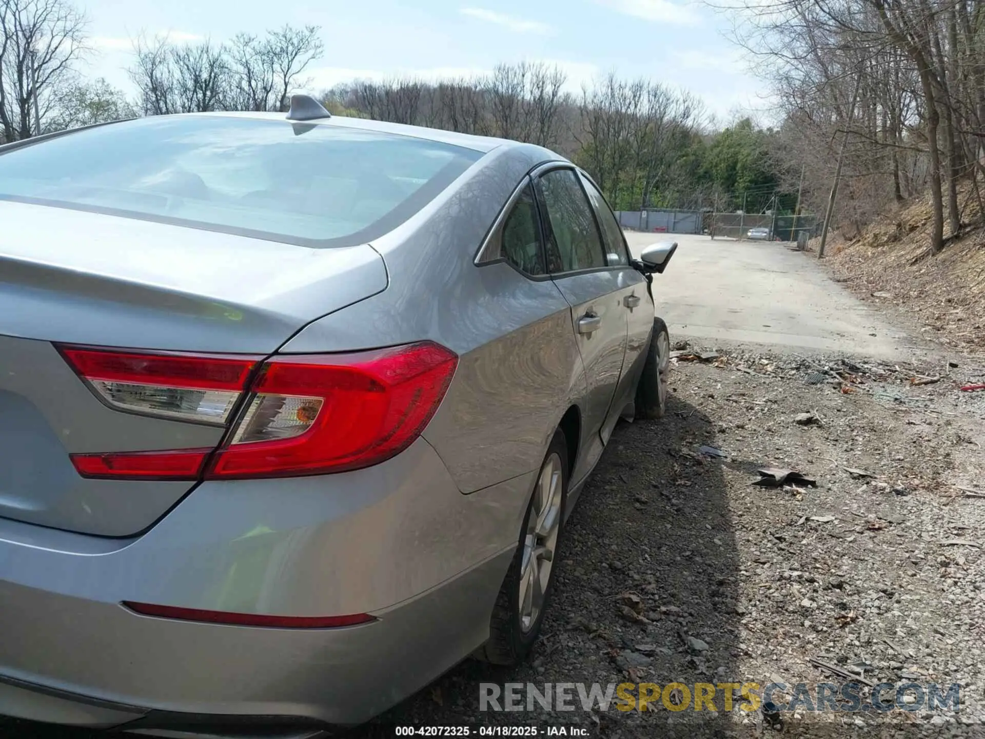 20 Photograph of a damaged car 1HGCV1F1XKA177139 HONDA ACCORD 2019