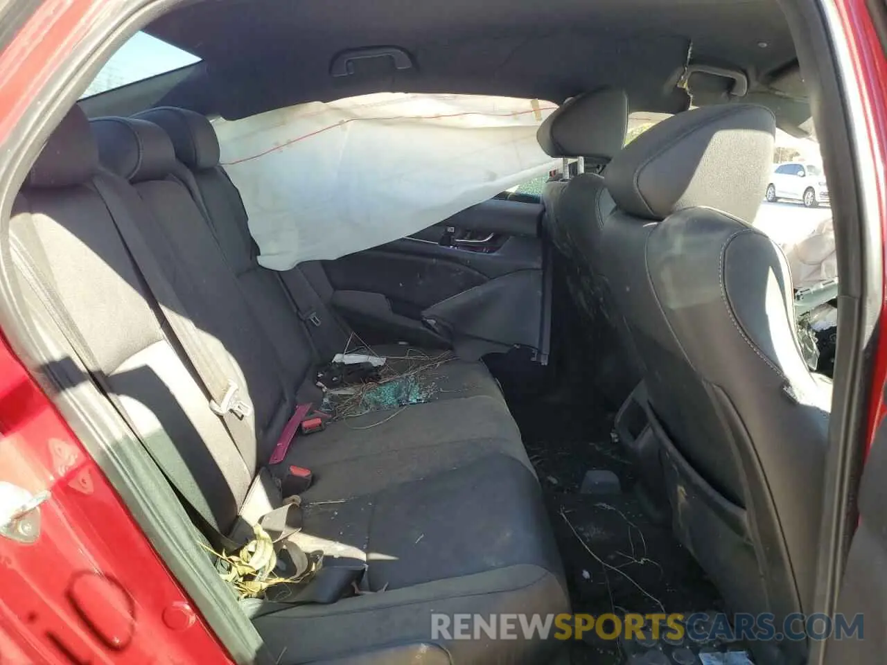 10 Photograph of a damaged car 1HGCV1F30KA020981 HONDA ACCORD 2019