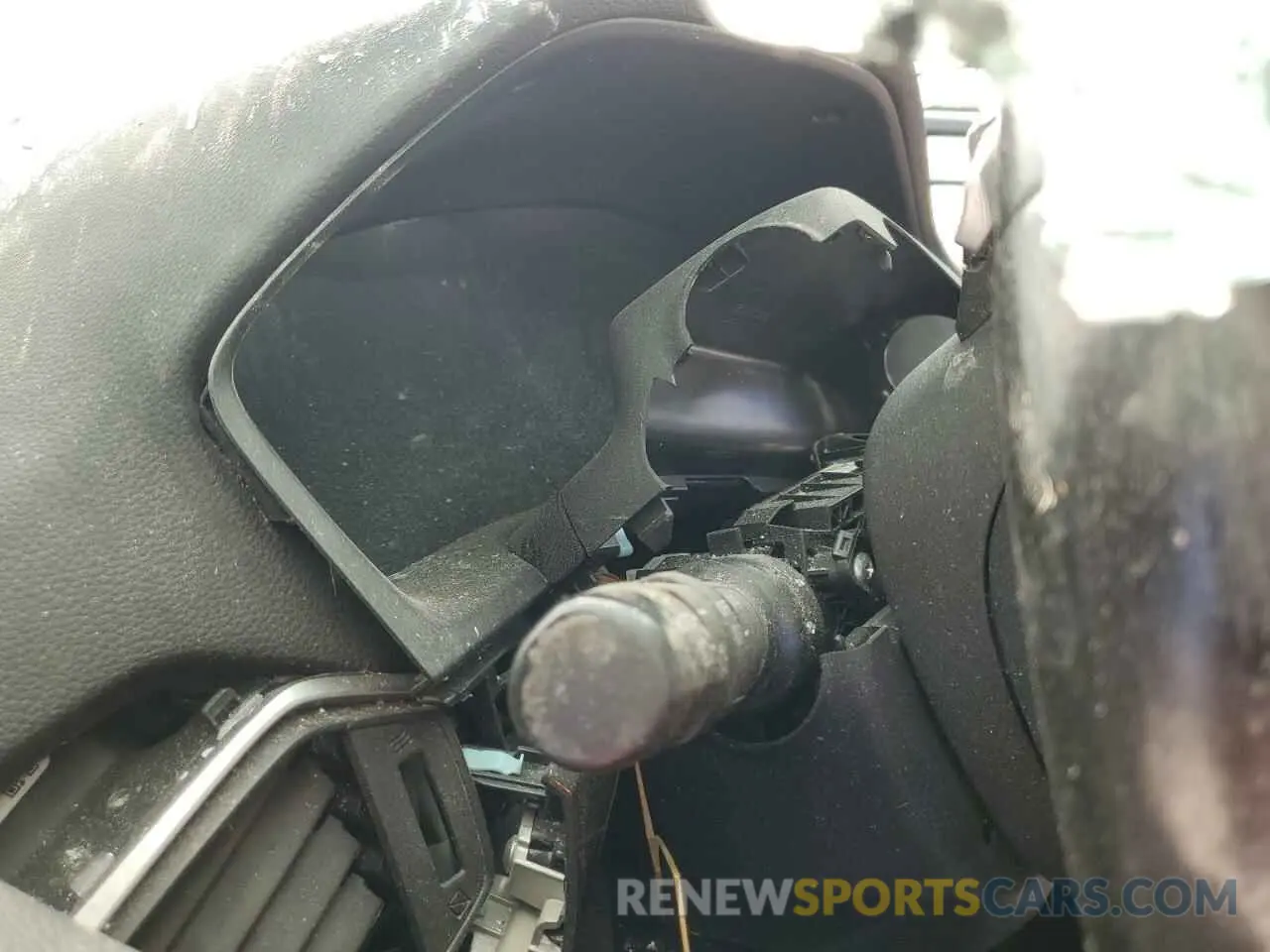 9 Photograph of a damaged car 1HGCV1F30KA020981 HONDA ACCORD 2019