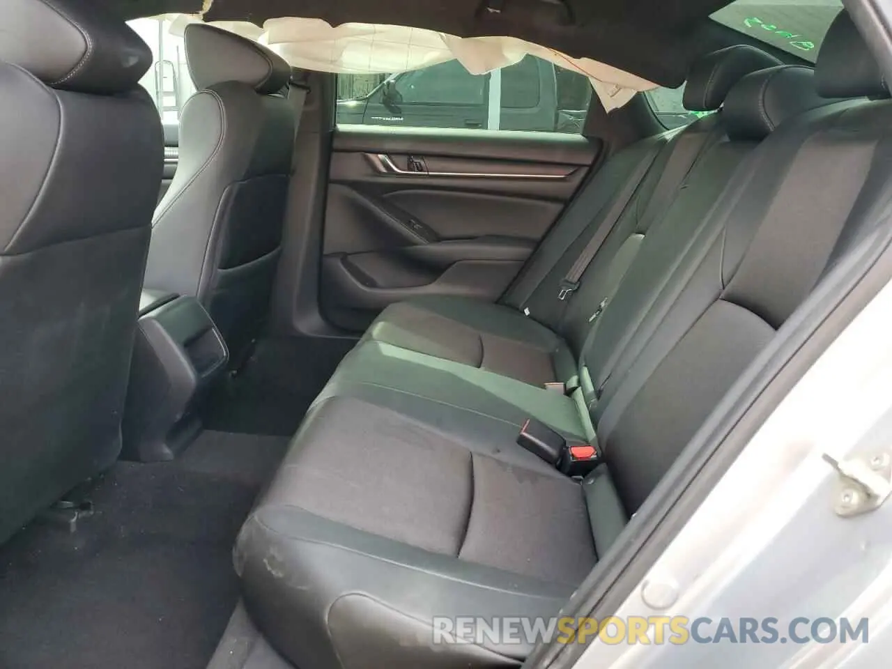 10 Photograph of a damaged car 1HGCV1F30KA027249 HONDA ACCORD 2019