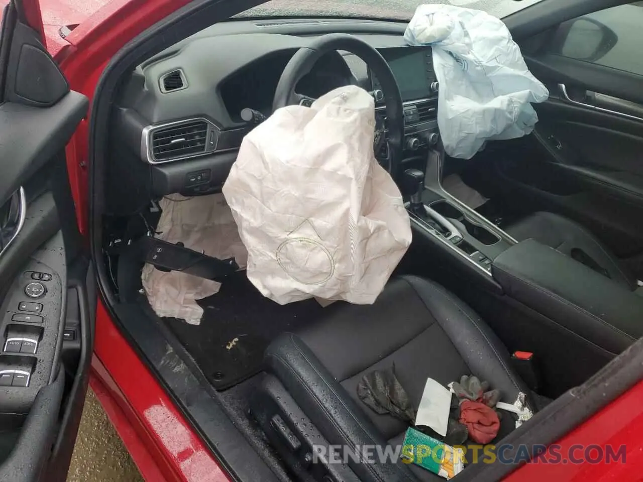 8 Photograph of a damaged car 1HGCV1F30KA073857 HONDA ACCORD 2019
