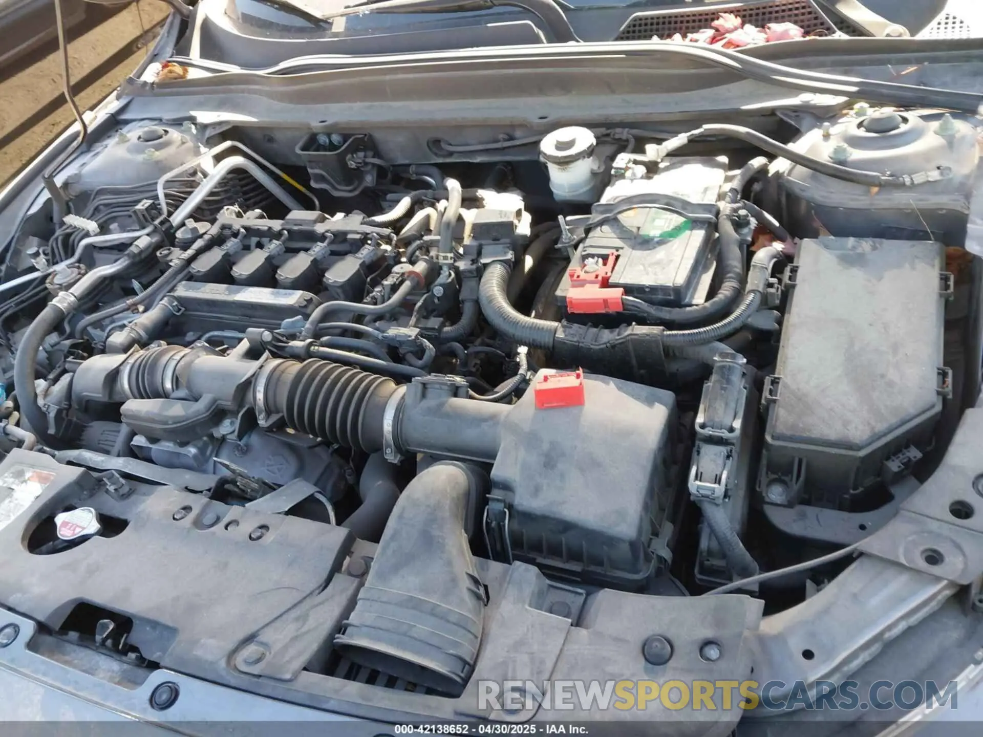 10 Photograph of a damaged car 1HGCV1F30KA078296 HONDA ACCORD 2019