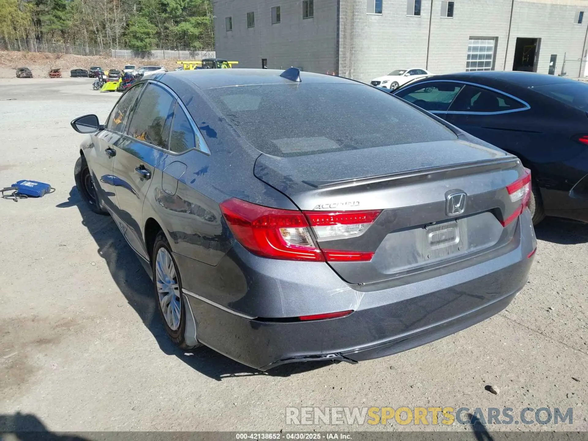 3 Photograph of a damaged car 1HGCV1F30KA078296 HONDA ACCORD 2019