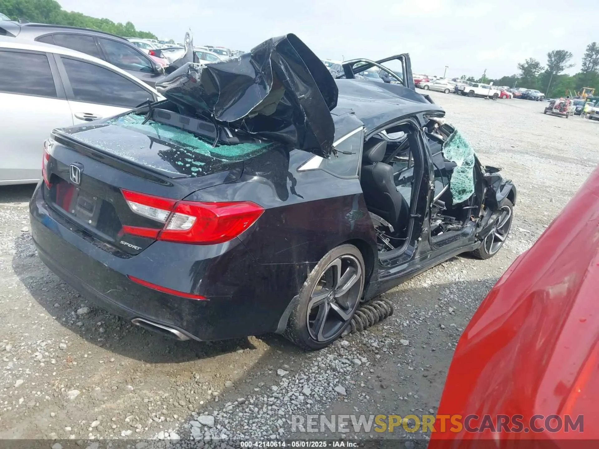 4 Photograph of a damaged car 1HGCV1F30KA087029 HONDA ACCORD 2019
