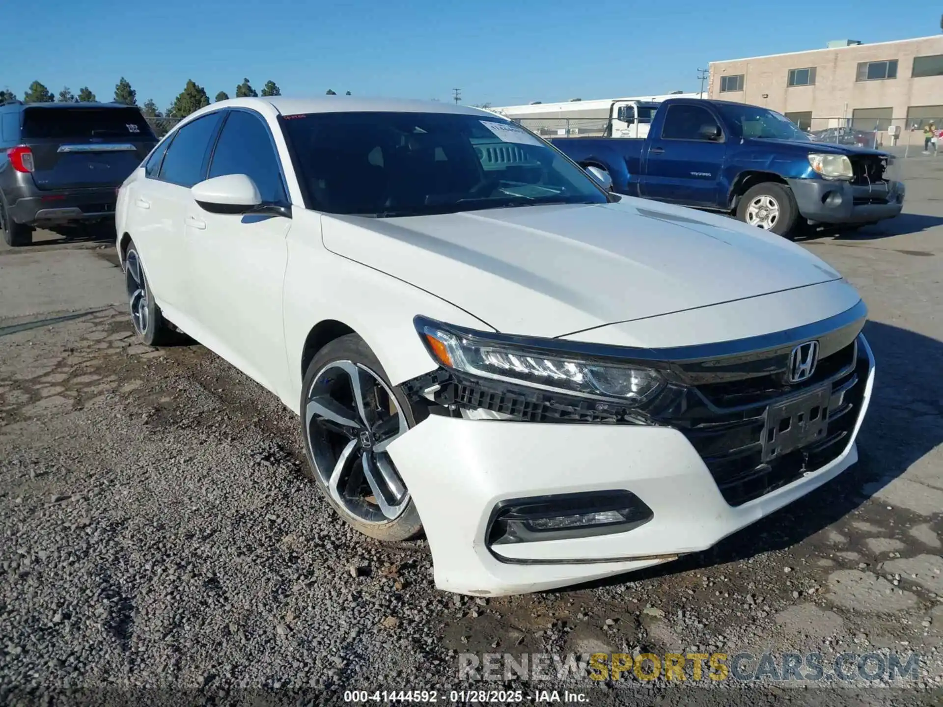 1 Photograph of a damaged car 1HGCV1F30KA095535 HONDA ACCORD 2019