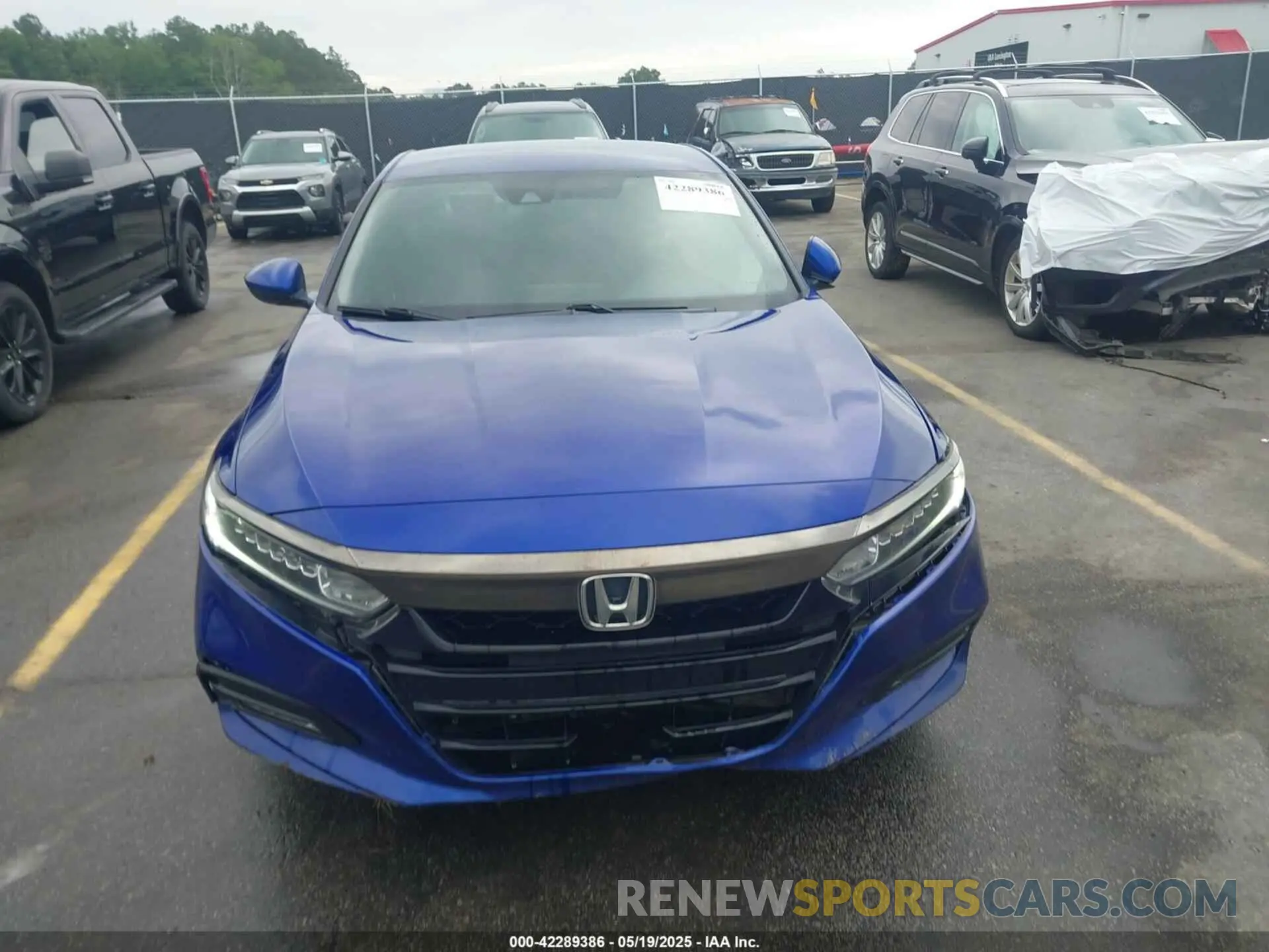 12 Photograph of a damaged car 1HGCV1F30KA112222 HONDA ACCORD 2019