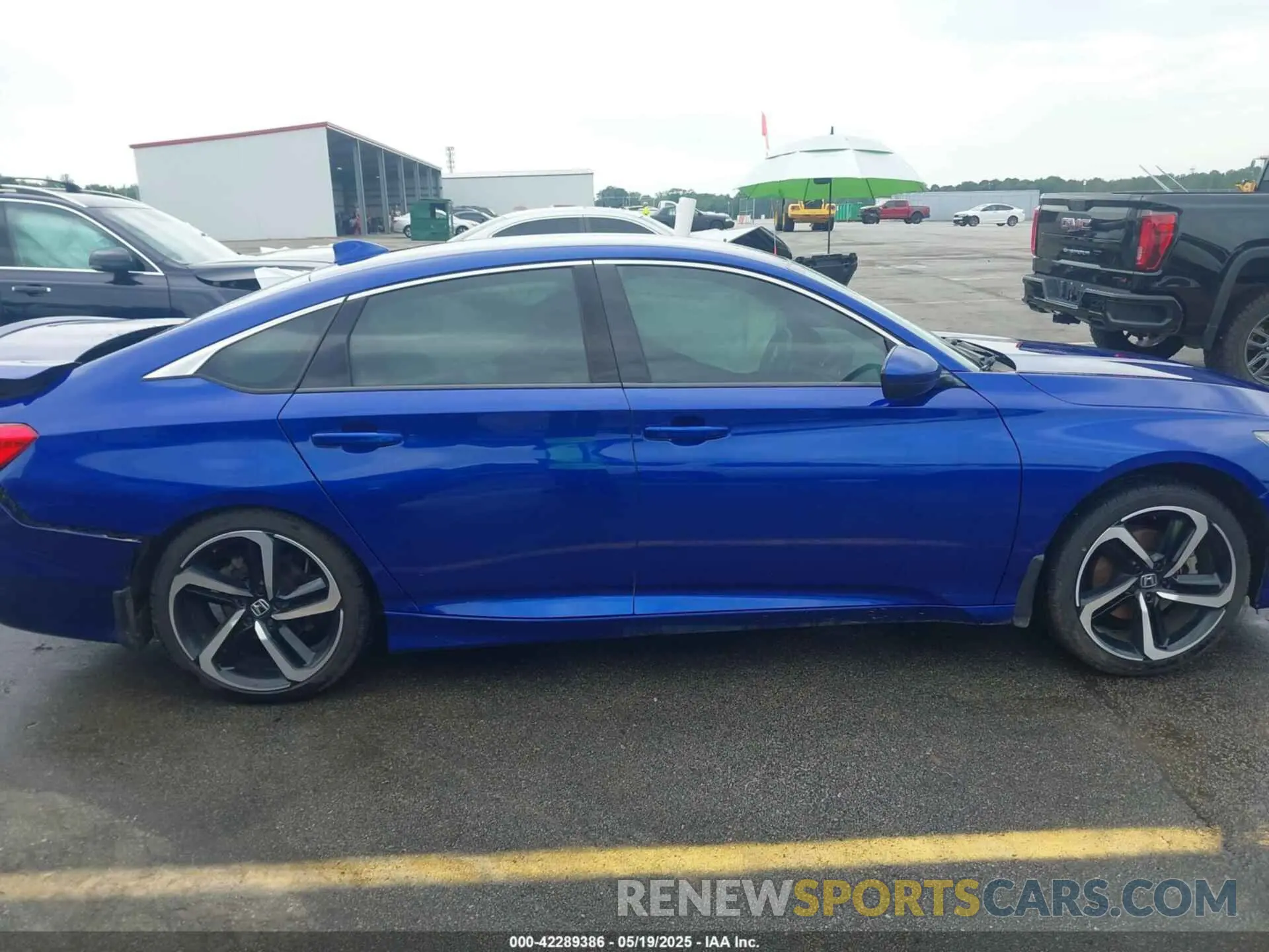 13 Photograph of a damaged car 1HGCV1F30KA112222 HONDA ACCORD 2019