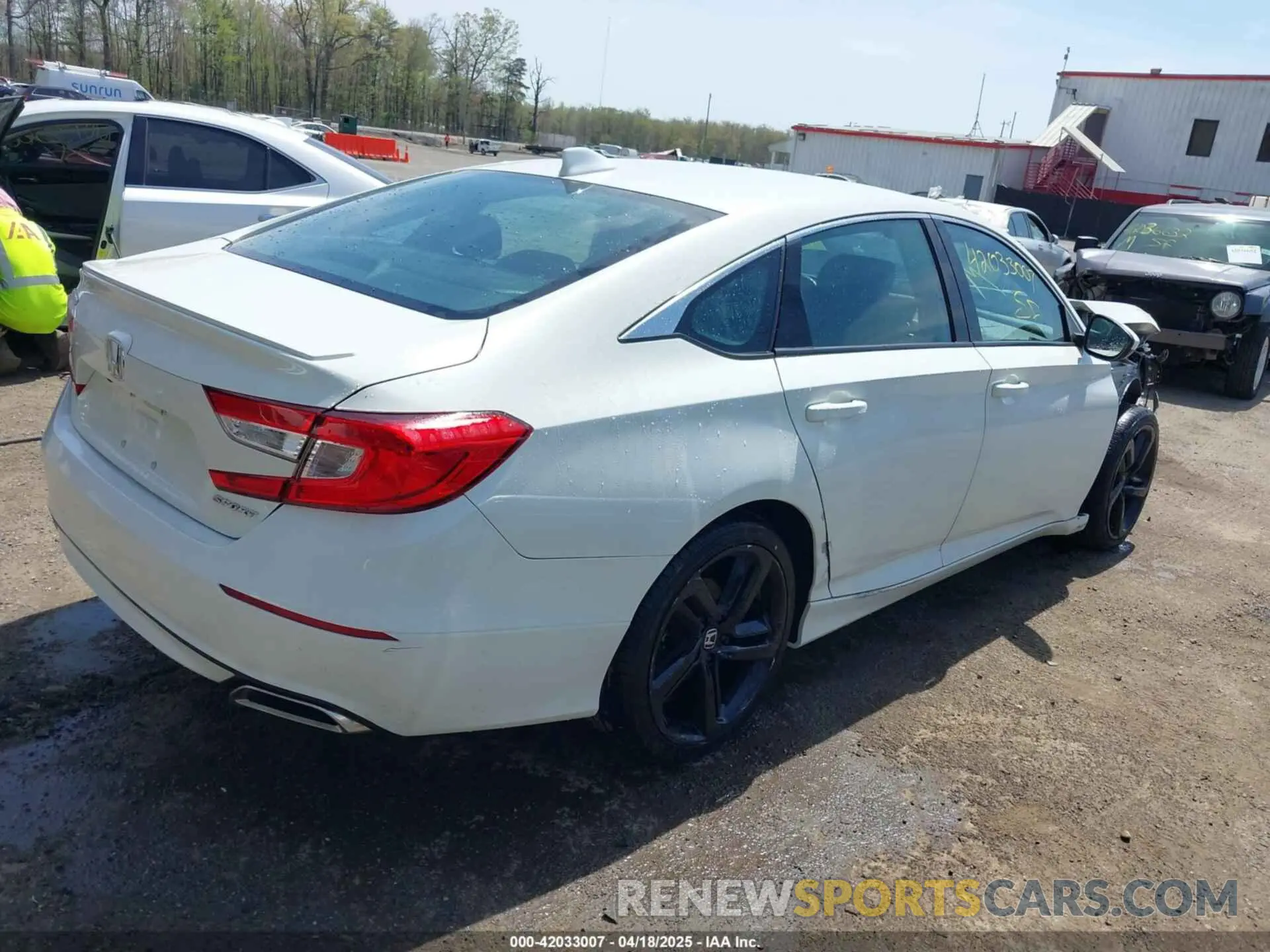 4 Photograph of a damaged car 1HGCV1F30KA128999 HONDA ACCORD 2019