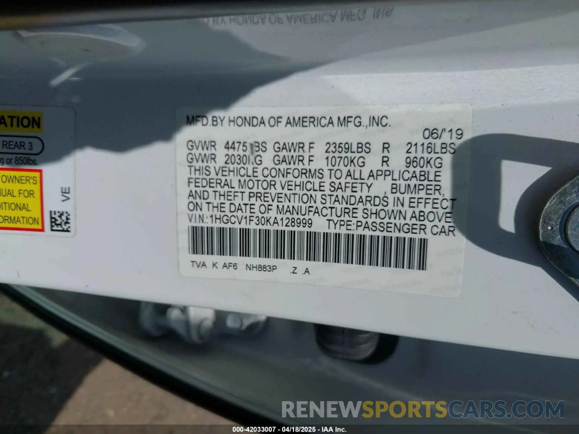 9 Photograph of a damaged car 1HGCV1F30KA128999 HONDA ACCORD 2019