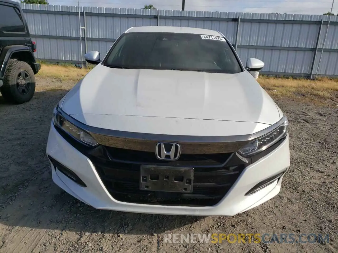 5 Photograph of a damaged car 1HGCV1F30KA134074 HONDA ACCORD 2019