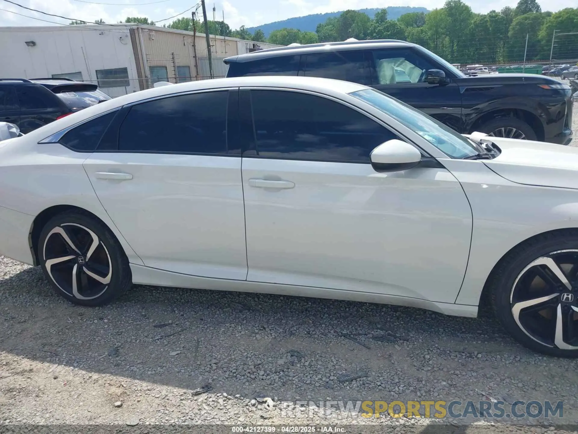 13 Photograph of a damaged car 1HGCV1F30KA139355 HONDA ACCORD 2019