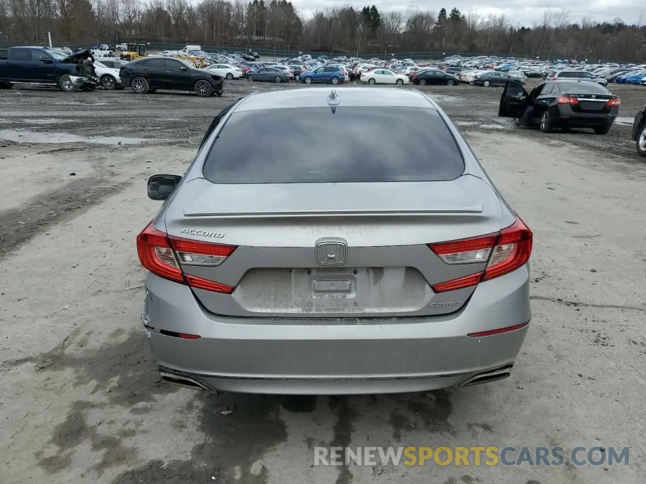6 Photograph of a damaged car 1HGCV1F30KA142143 HONDA ACCORD 2019